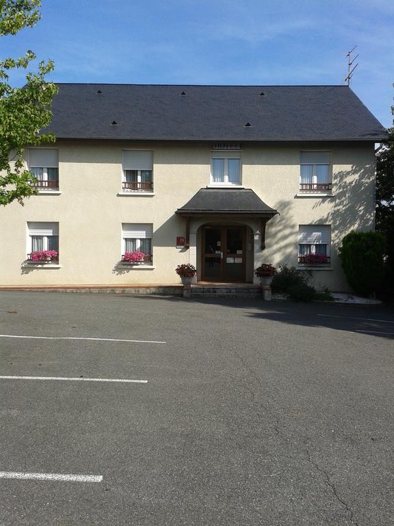 Hotel Restaurant Le Bourgneuf Morlaas Екстер'єр фото